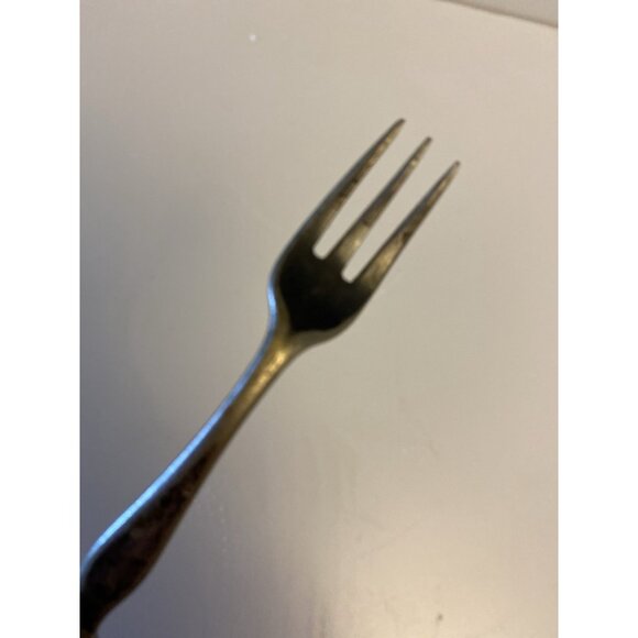 Victorian Antique Pickle Fork Twist Polished Bovine Bone Handle READ - Picture 5 of 10